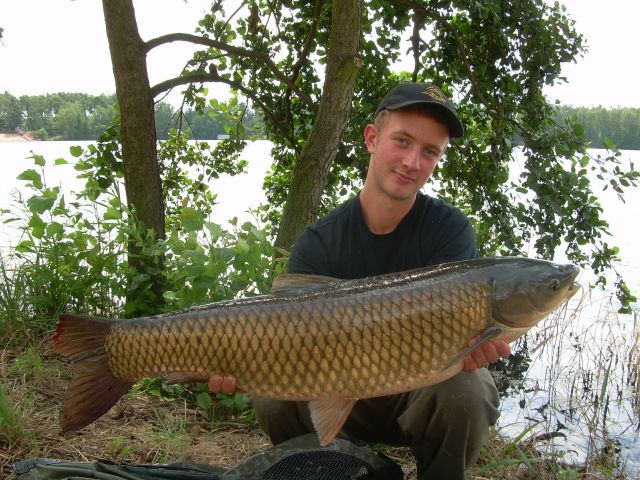 Detail fotografie - Amur, Boilies Boss2 - Skopex - Ananas, Pardubický kraj