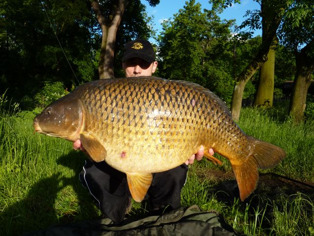 Detail fotografie - Kapr, Boilies Boss2 - Chobotnice, 23,0 kg, 102 cm, Středočeský kraj