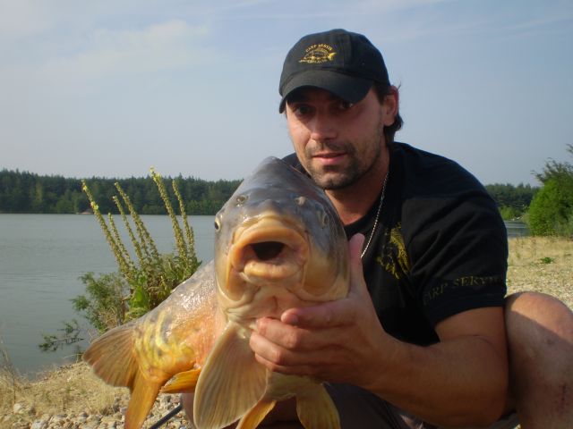 Detail fotografie - Kapr, Boilies Boss2 - Skopex - Ananas, 14,0 kg, Pardubický kraj