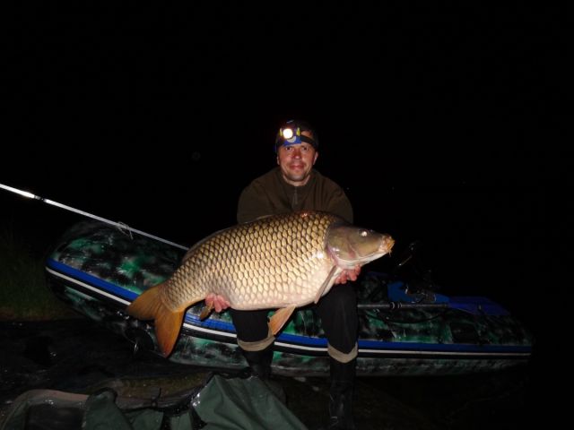 Detail fotografie - Kapr, Boilies Boss2 - Chobotnice, 18,5 kg, 96 cm, Česká republika