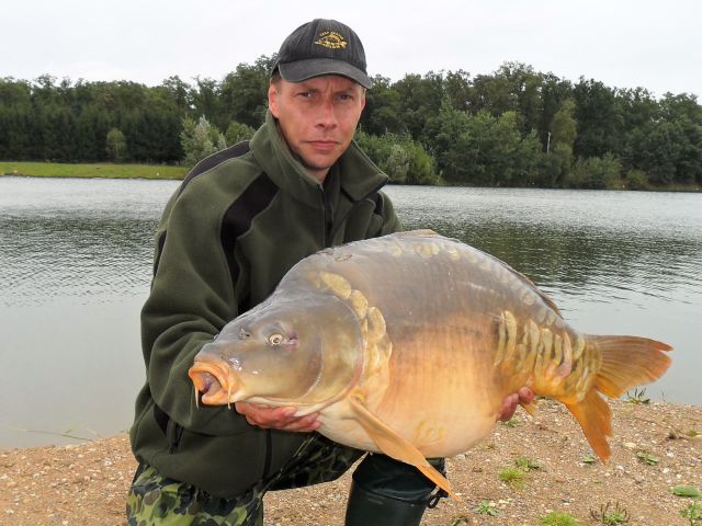 Detail fotografie - Kapr, Boilies Boss2 SPECIÁL - Přírodní játra, 18,0 kg, 90 cm, Pardubický kraj