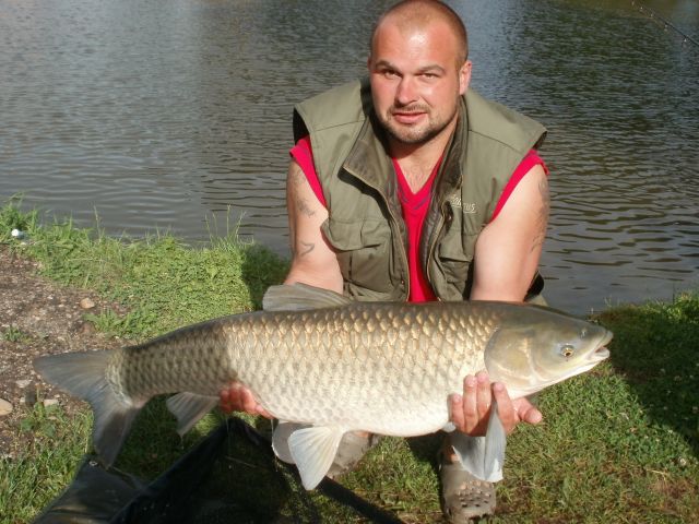 Detail fotografie - Amur, Boilies Boss2 - Jahoda, 14,5 kg, 105 cm, Královéhradecký kraj